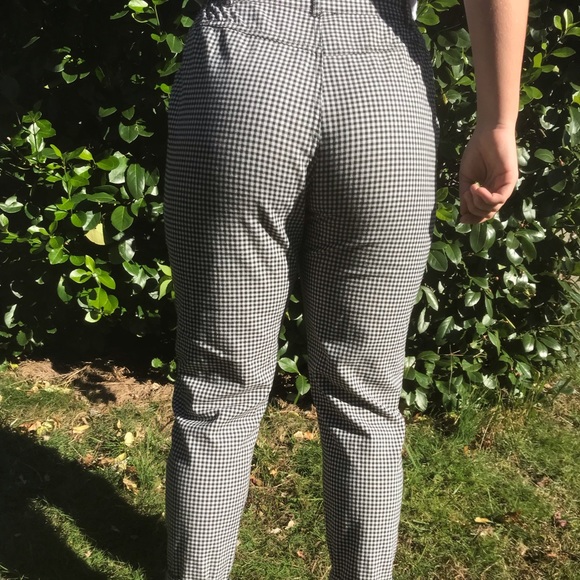 Urban Outfitters Checkered Pants - Picture 3 of 4